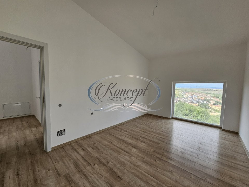 Duplex cu panorama pe strada Toamnei