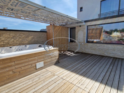 Penthouse spectaculos in centrul orasului