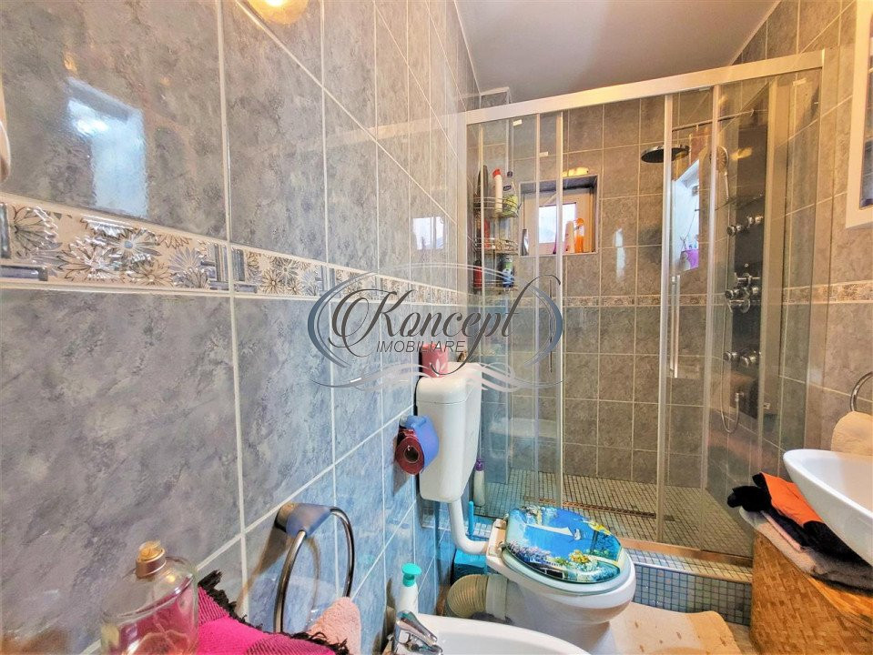 Duplex cu garaj pe strada Sub Cetate