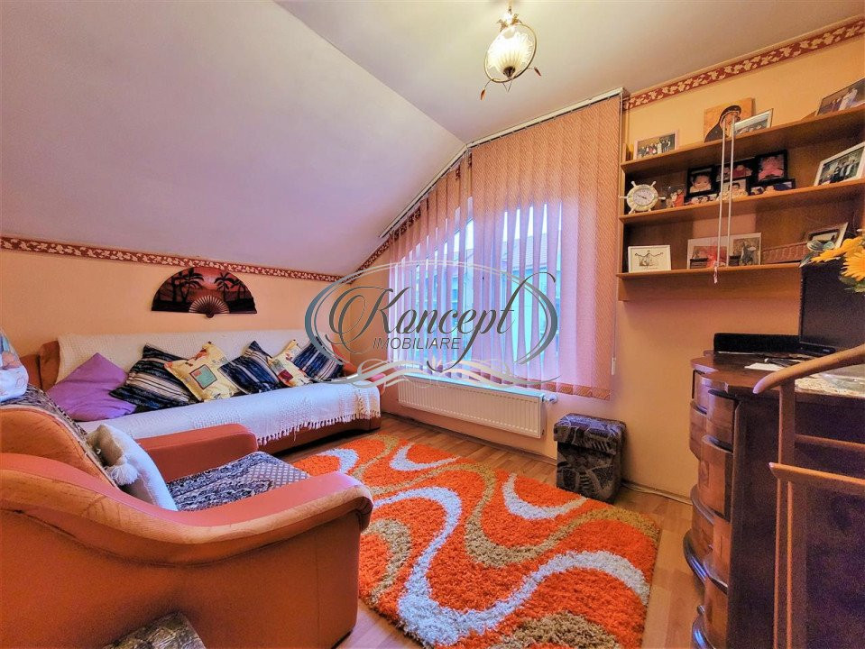 Duplex cu garaj pe strada Sub Cetate