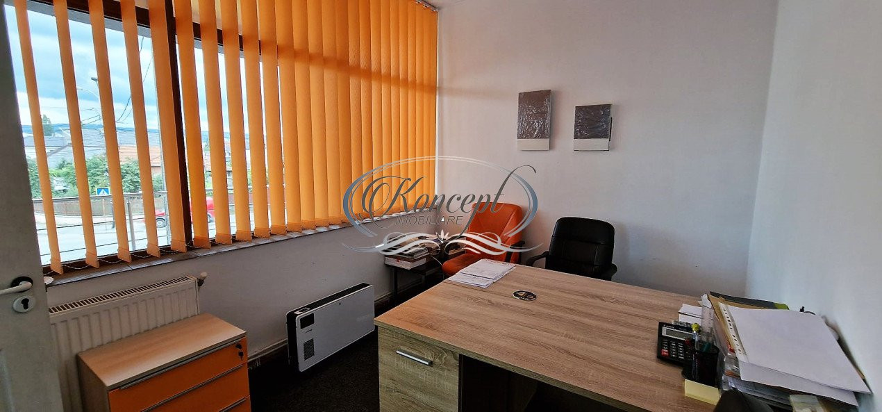 Spatiu servicii in zona Campina