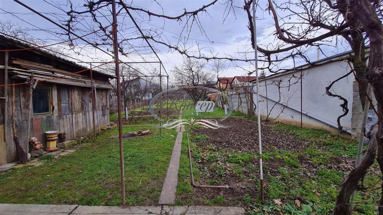 Casa cu teren generos in Dambul Rotund