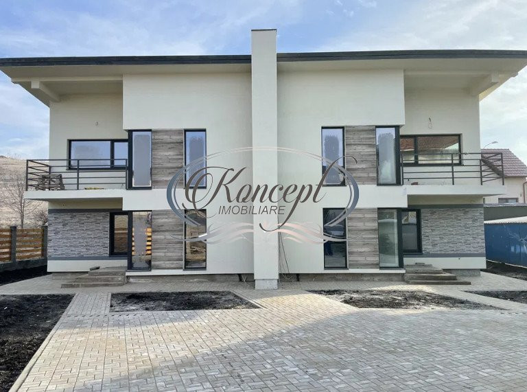Duplex deosebit in Dambul Rotund