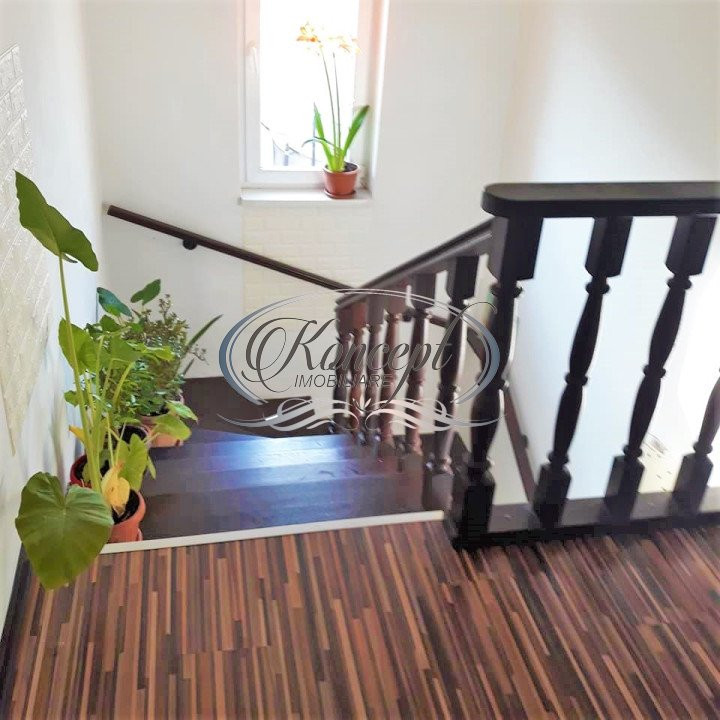 Duplex mobilat si utilat, zona Terra