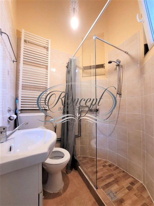 Apartament decomandat cu gradina pe strada Victor Babes