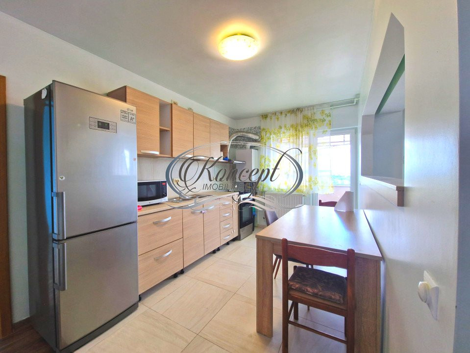Apartament cu panorama si 2 parcari pe Edgar Quinet