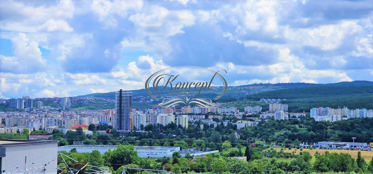 Apartament spatios cu terasa panoramica