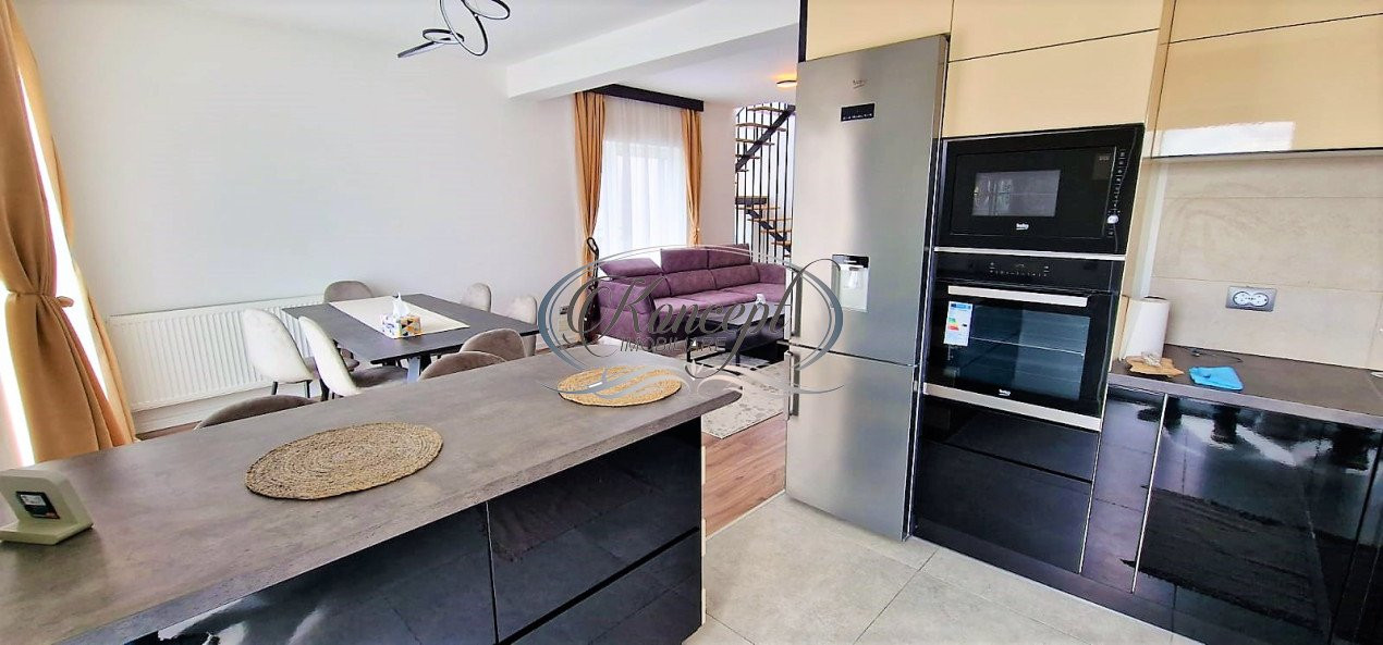 Apartament spatios cu terasa panoramica