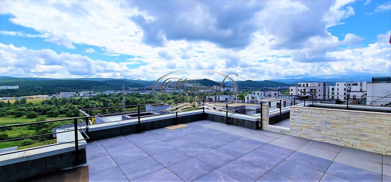 Penthouse cu terasa rooftop