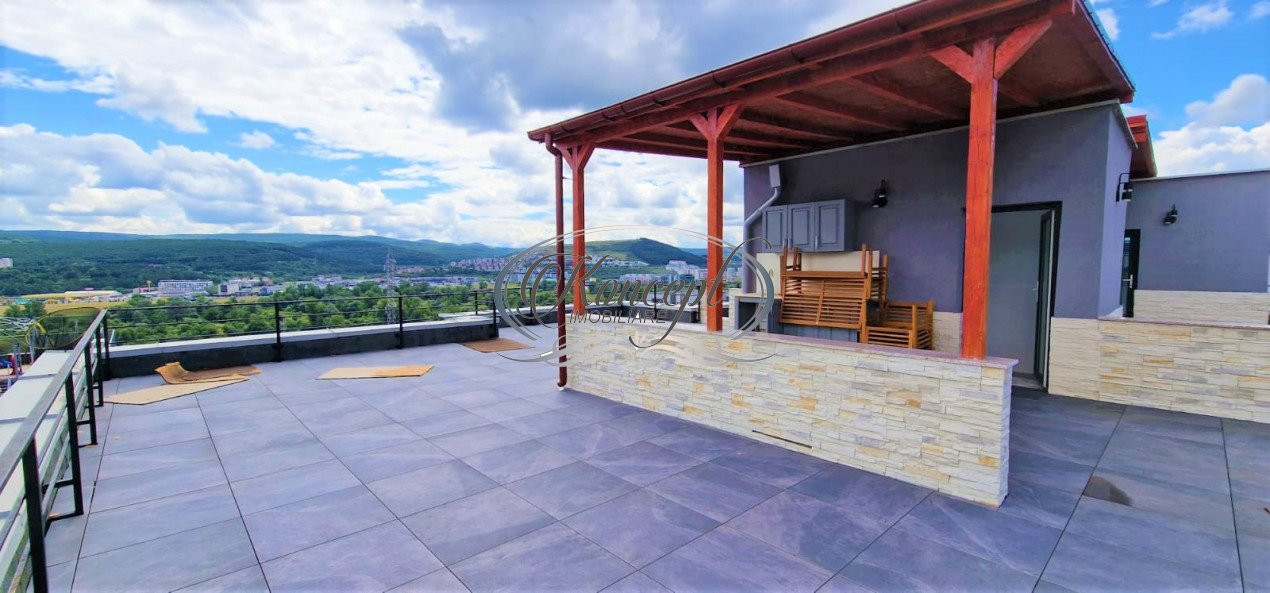 Penthouse cu terasa rooftop