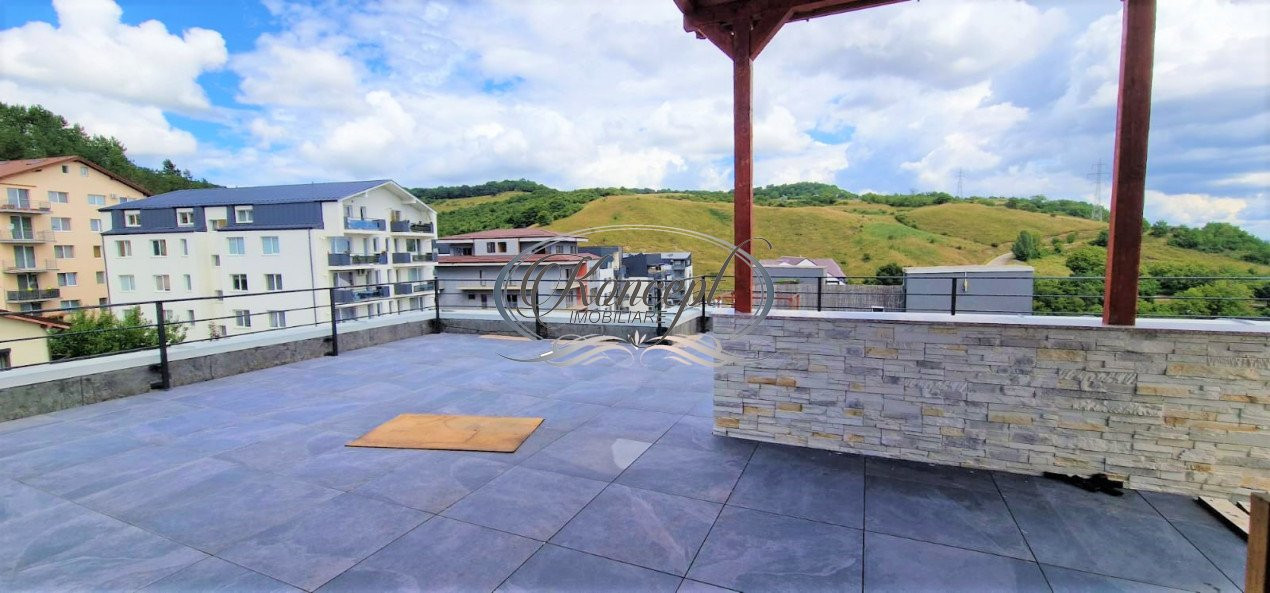 Penthouse cu terasa rooftop