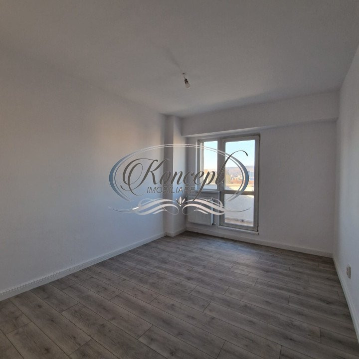 Apartament la etaj intermediar in Piata Cipariu