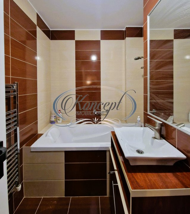 Apartament la etaj intermediar in Piata Cipariu