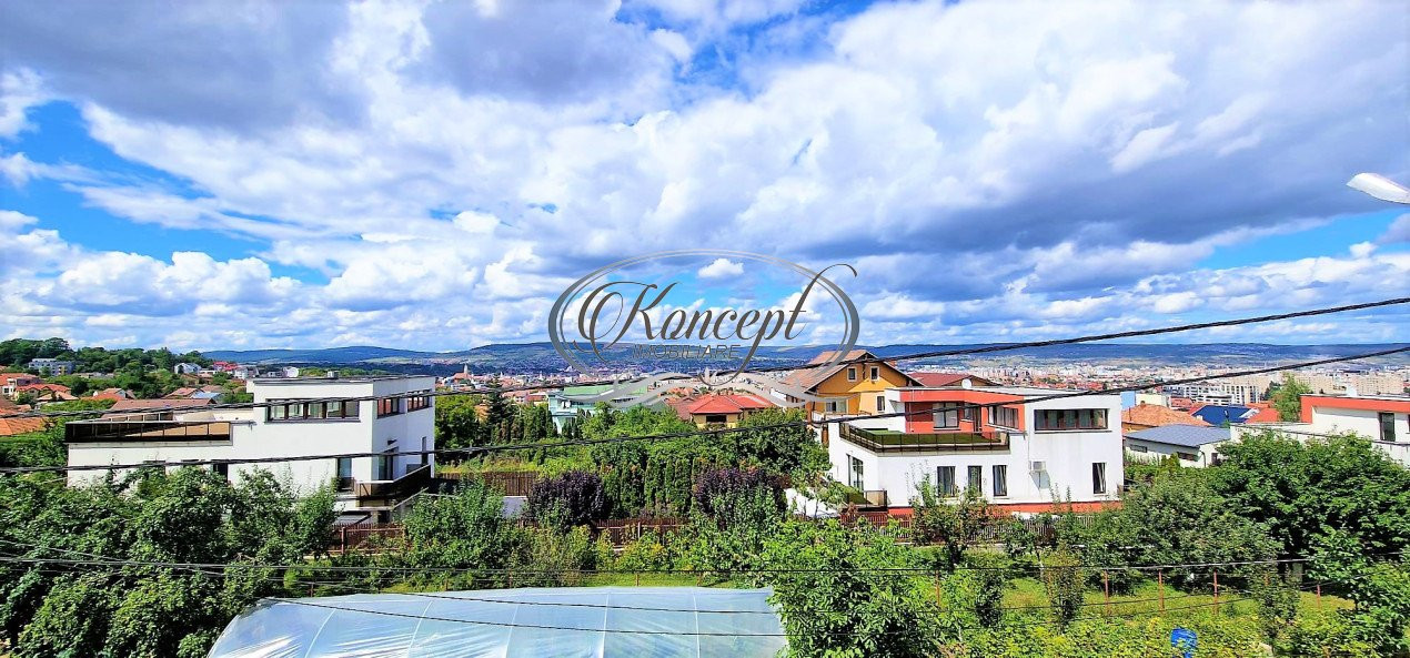 Casa cu piscina in Andrei Muresanu