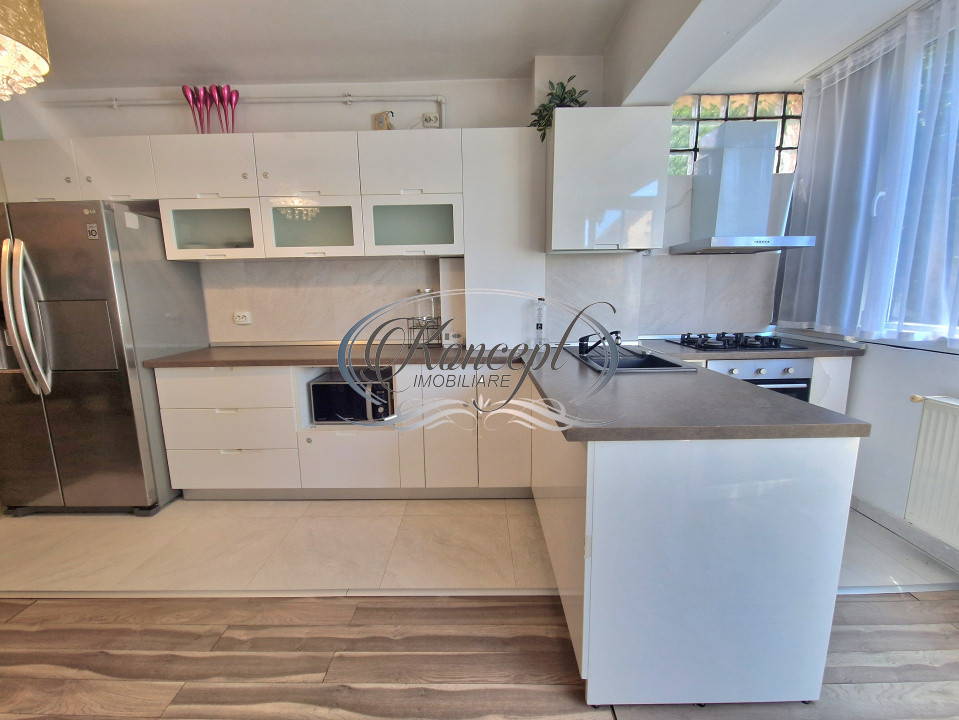 Apartament cu parcare pe strada Edgar Quinet