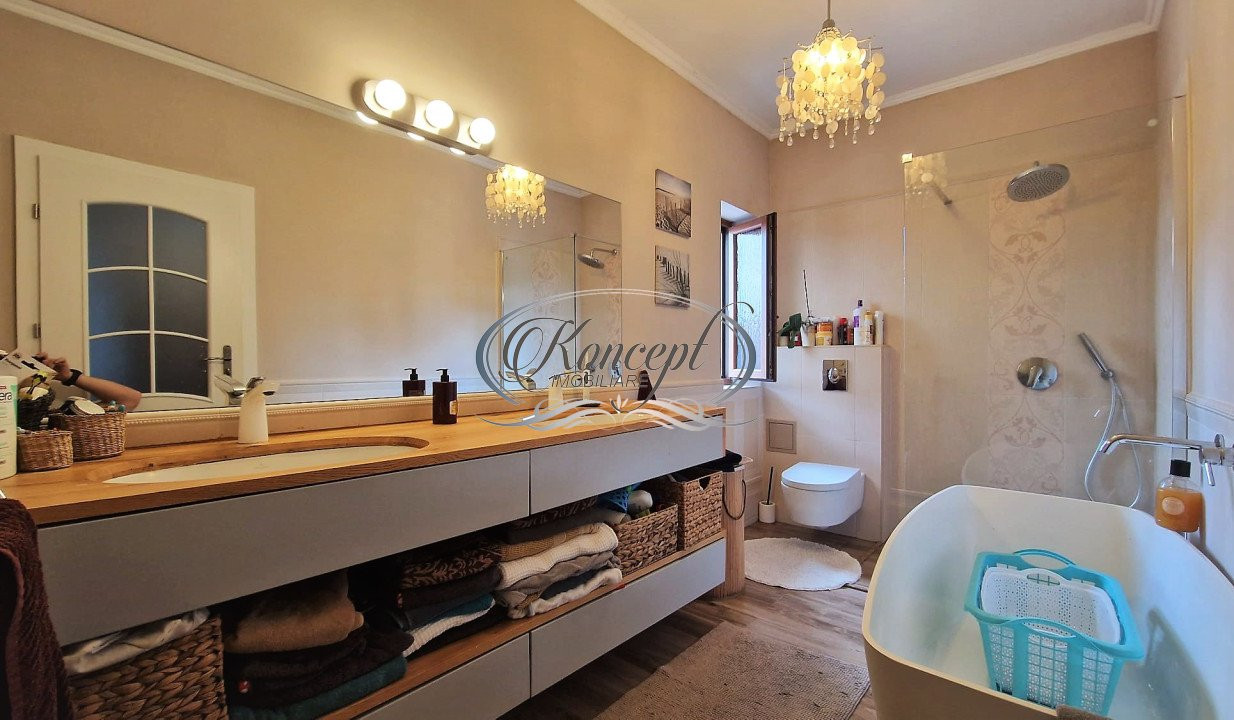 Duplex la cheie in Donath Park