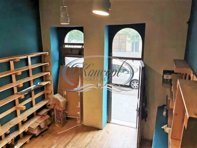Spatiu comercial cu intrare din strada