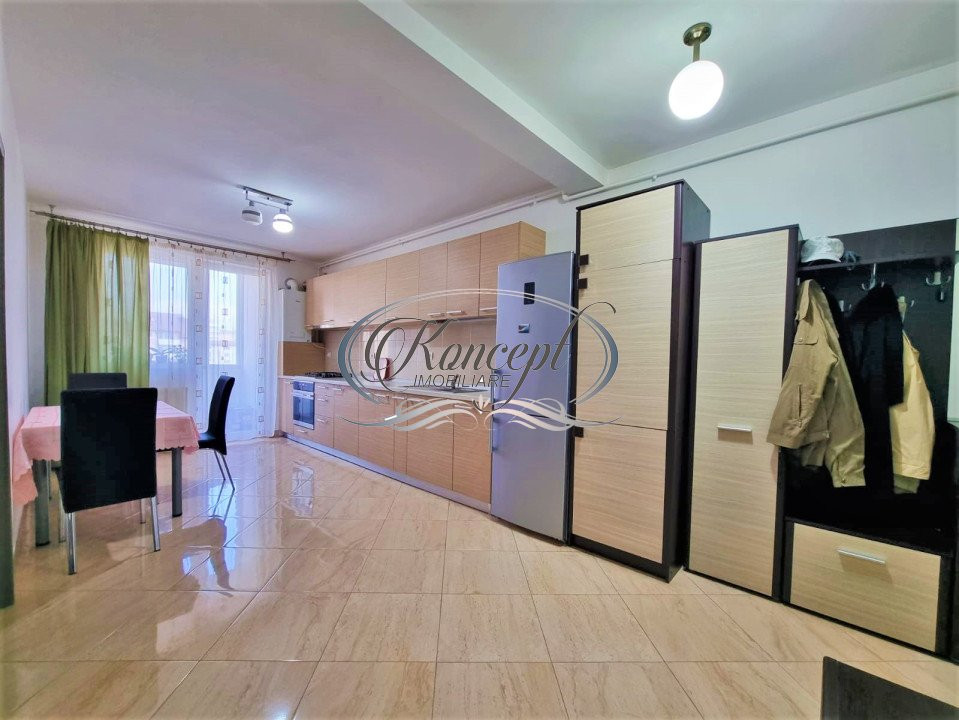 Apartament la etaj intermediar cu parcare