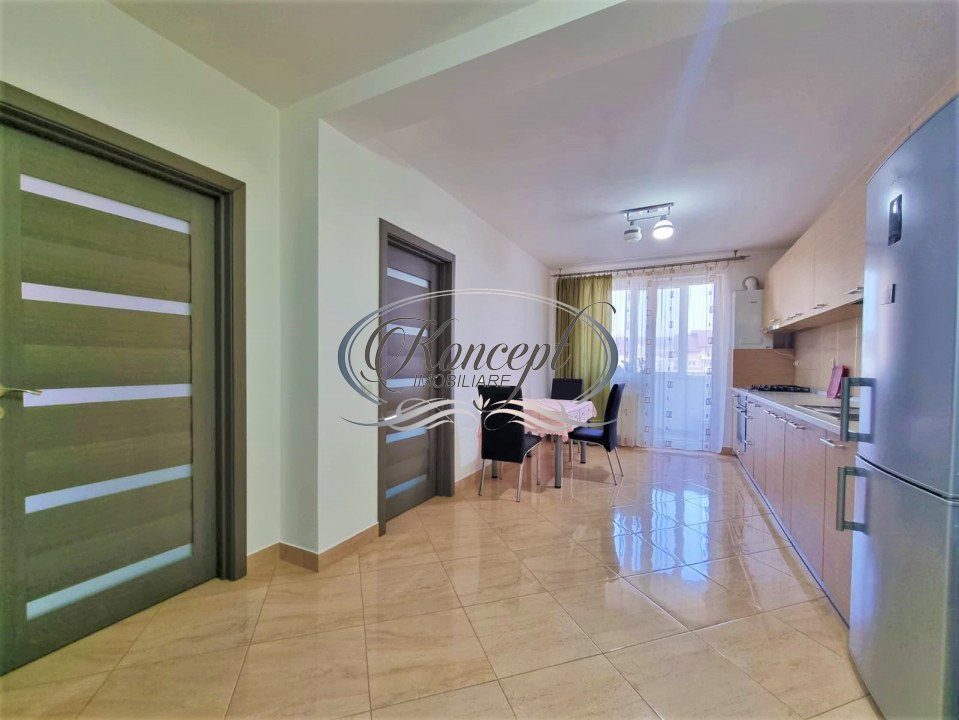 Apartament la etaj intermediar cu parcare