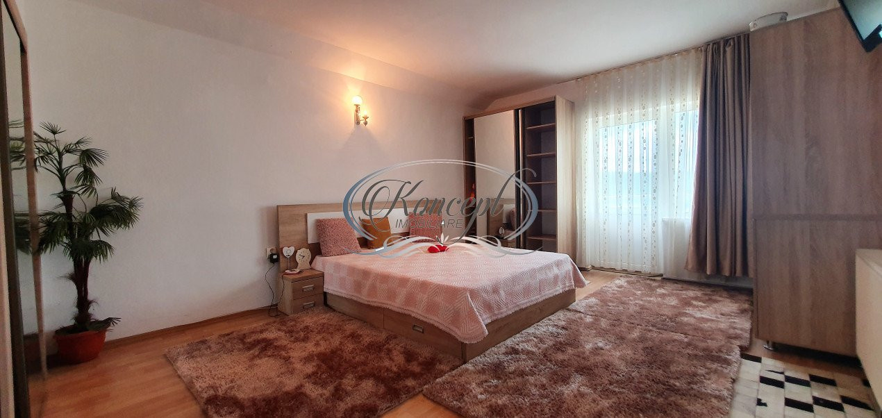 Casa individuala cu piscina, in Zorilor