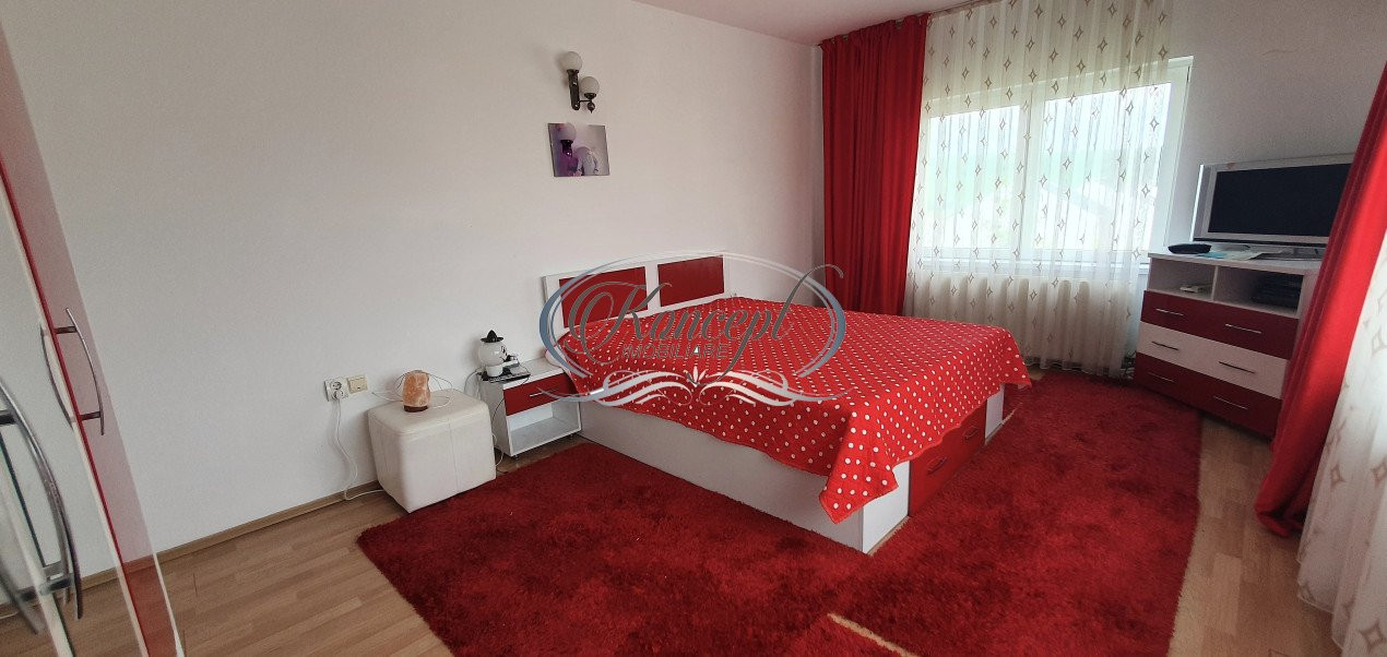 Casa individuala cu piscina, in Zorilor