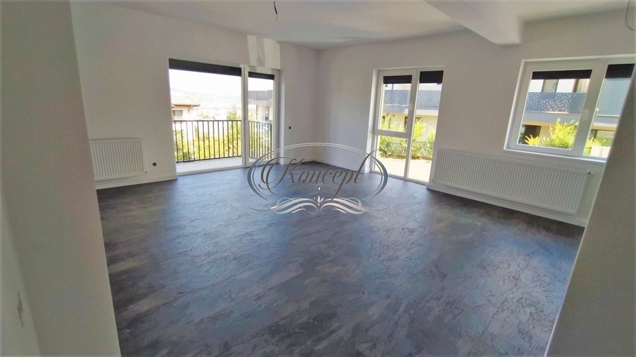 Apartament finisat pe strada Razoare