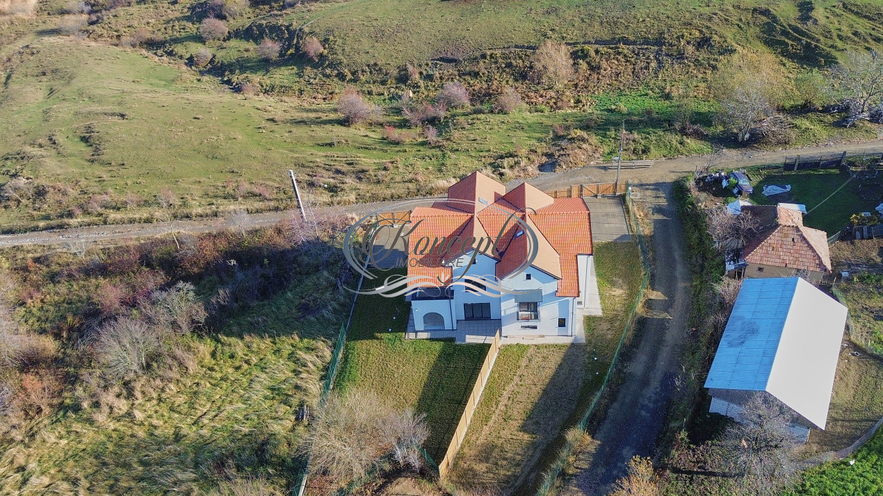 Duplex modern Feleacu cu vedere panoramica spre Cluj