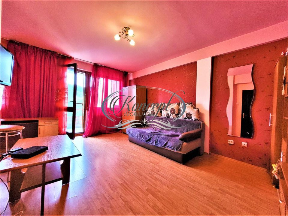 Apartament decomandat pe strada Cetatea Fetei