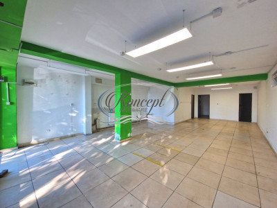 Spatiu comercial in zona Petrom, Baciu