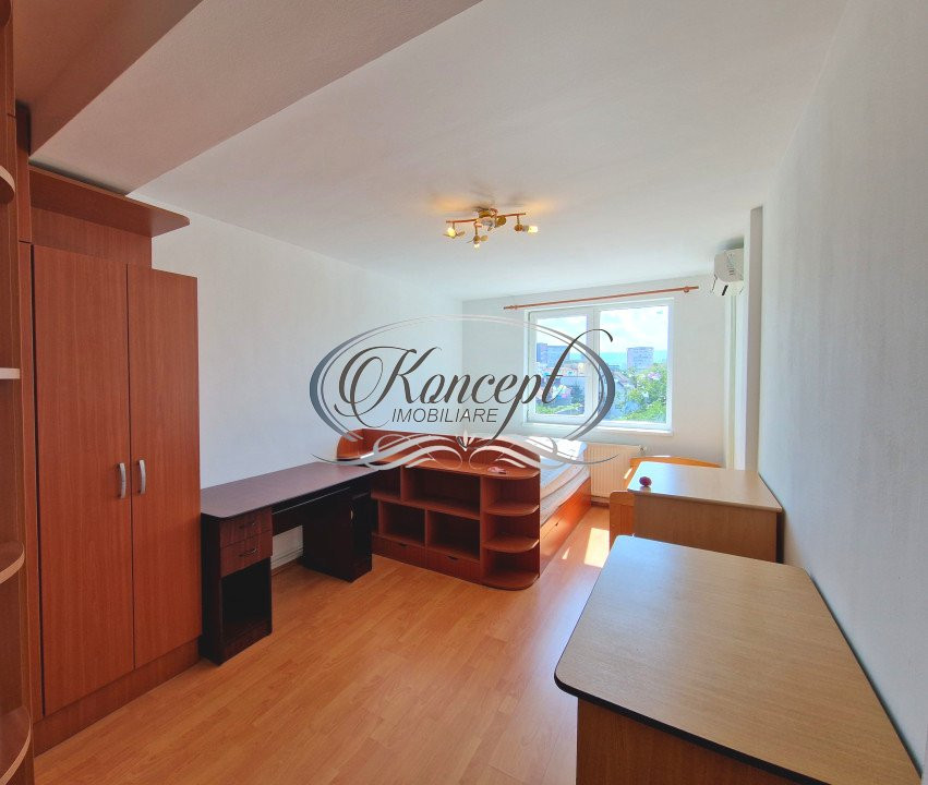Apartament cu parcare in zona Piata 1 Mai