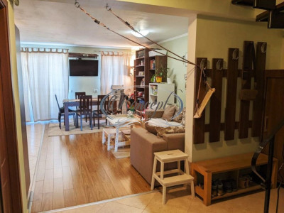 Apartament cu parcare pe strada Edgar Quinet