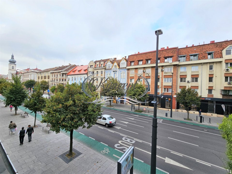 Apartament la prima inchiriere in Centrul Vechi