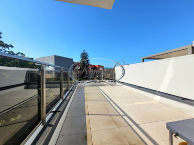 Apartament cu parcare subterana in zona Semicentrala 