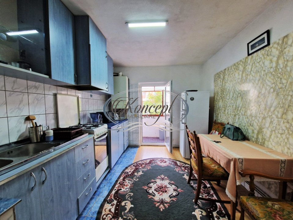 Apartament cu parcare pe strada Gorunului