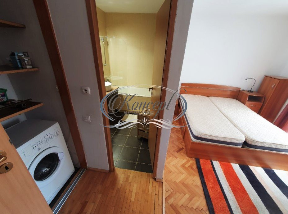 Apartament cu parcare, zona Parcului 14 Iulie