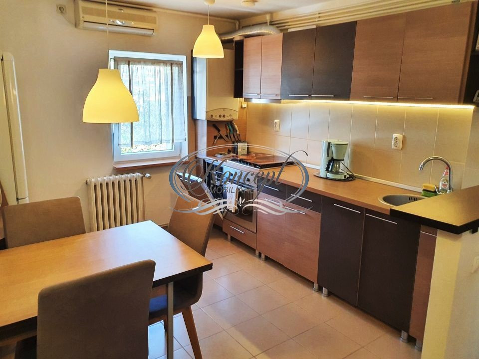 Apartament cu parcare, zona Parcului 14 Iulie