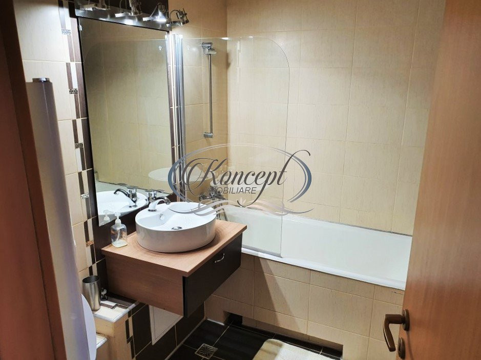 Apartament cu parcare, zona Parcului 14 Iulie