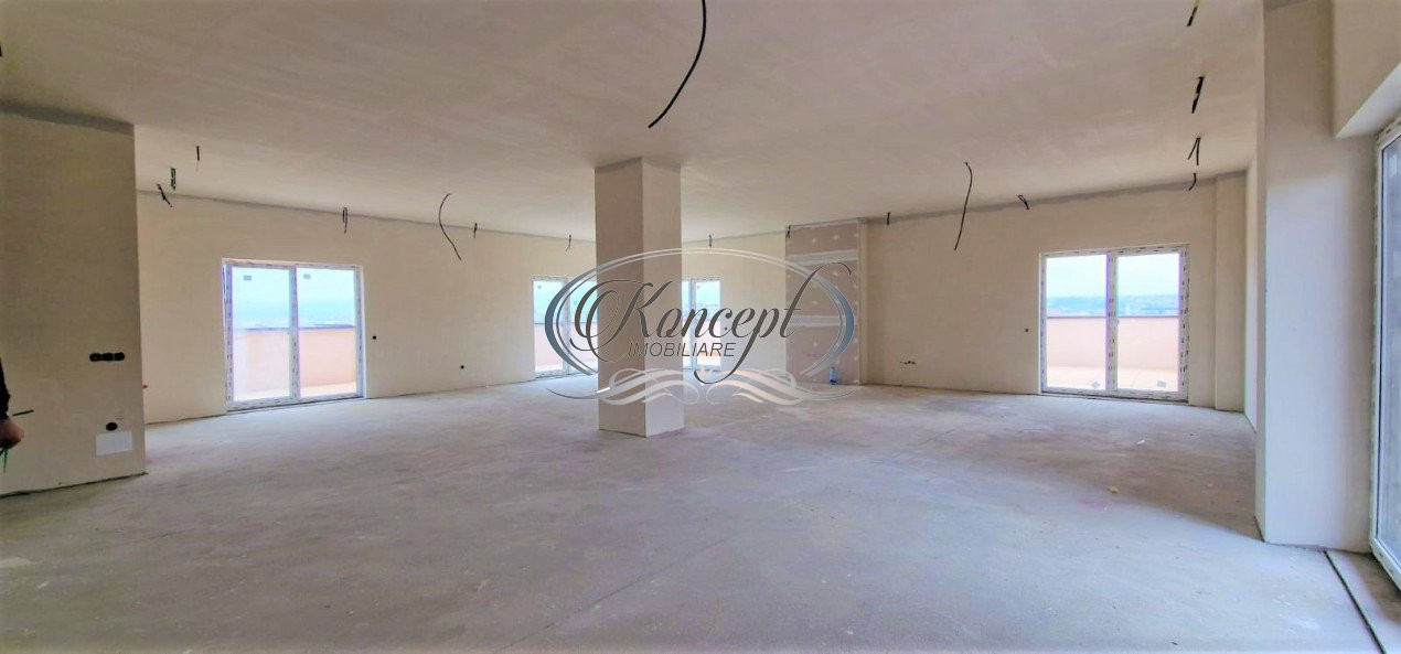 Penthouse spectaculos cu panorama