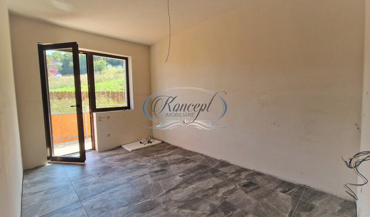 Apartament cu gradina, garaj si boxa, Sub Cetate