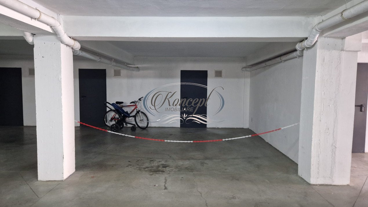 Apartament cu gradina, garaj si boxa, Sub Cetate