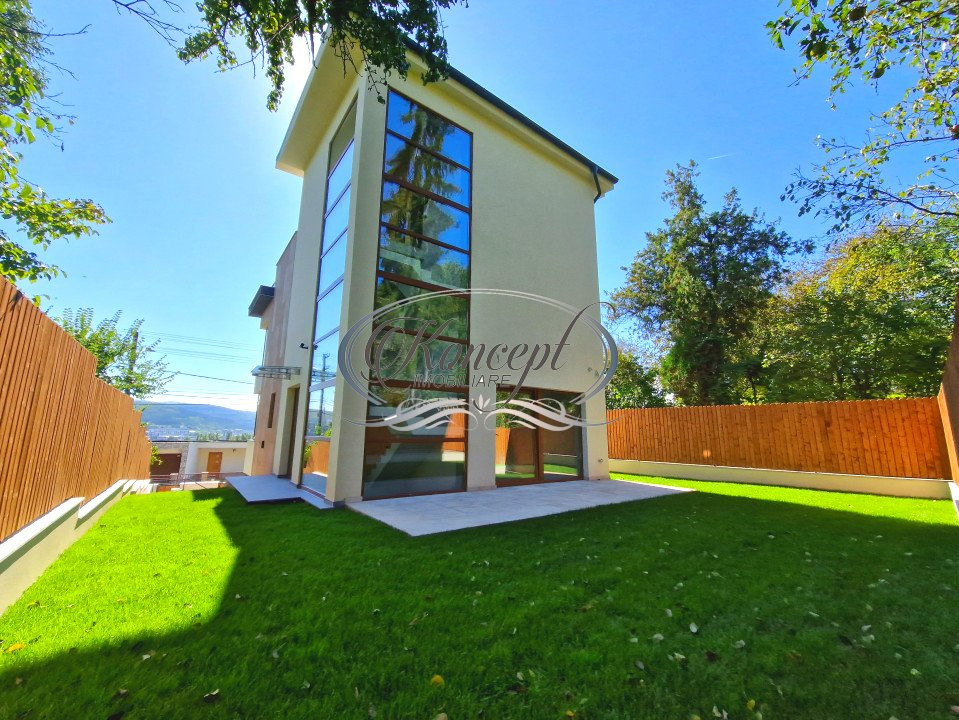 Casa cu panorama spectaculoasa