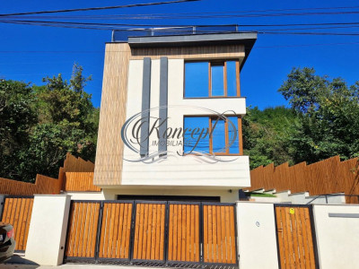 Casa cu panorama spectaculoasa