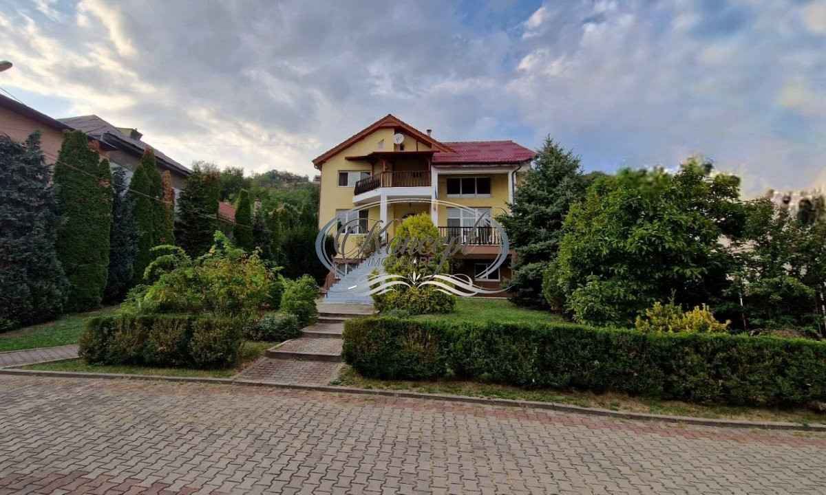 Casa exclusivista cu gradina mare in Grigorescu