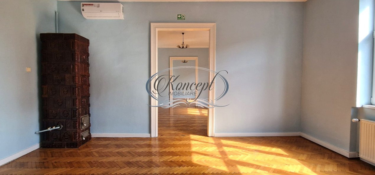 Apartament spatios in zona Tribunalului