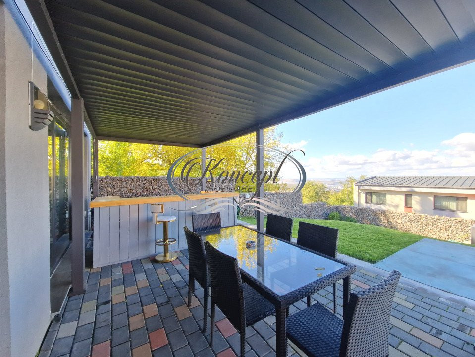 Duplex ultrafinisat cu piscina in Feleacu