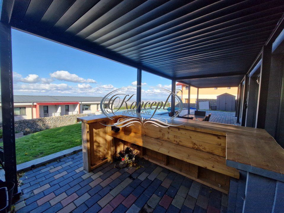Duplex ultrafinisat cu piscina in Feleacu