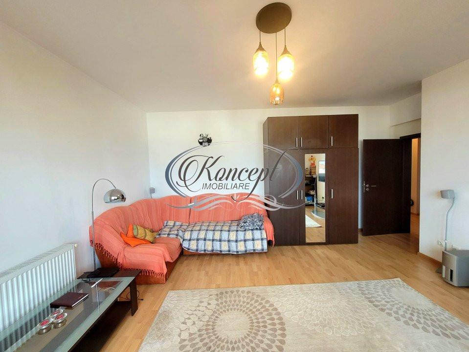 Apartament cu parcare si panorama in cartierul Europa