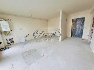 Apartament semifinisat pe strada Cetatii