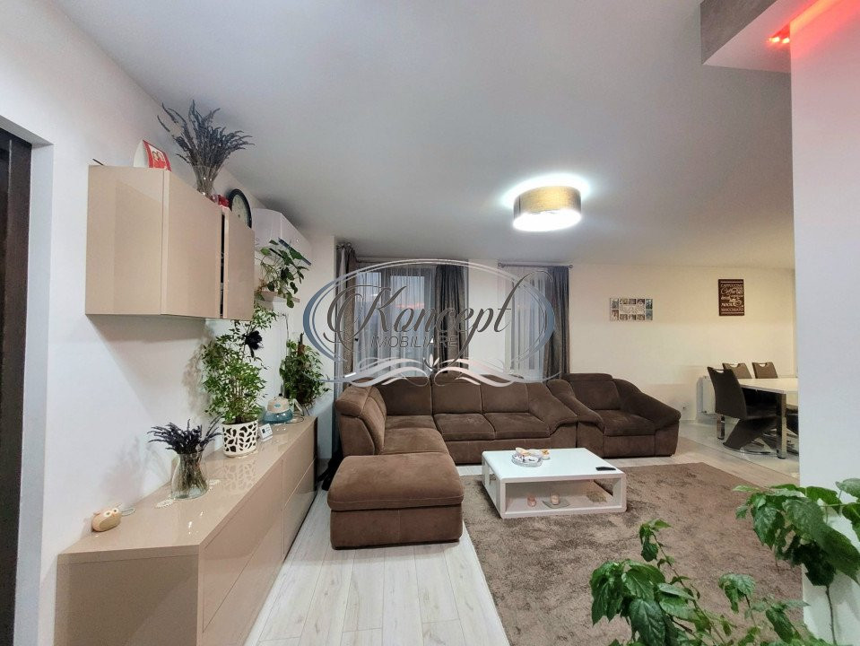 Apartament cu panorama si 3 locuri de parcare 