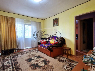 Apartament la etaj intermediar in Manastur